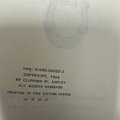 The Ashley Book of Knots by Clifford W. Ashley Hardcover (1944) - Thumbnail 4
