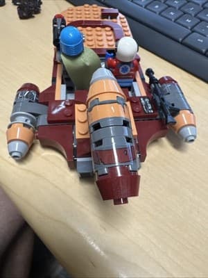 LEGO Star Wars: Luke's Landspeeder (75173) Obi-Wan Kenobi - Thumbnail 4
