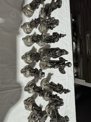 Hand Poured Pewter Chess Set 32 Piece 66 mm King Felt Base - Thumbnail 2