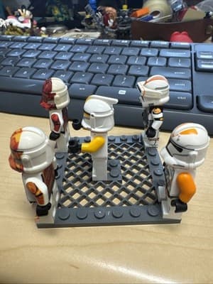 Lego Star Wars Phas 2 Various Clone Trooper Lot Of 5 - Thumbnail 3