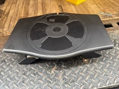 Targus Rotating Monitor Stand - Image 1