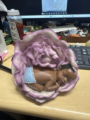 african american baby on lily pad figurine - Image 1