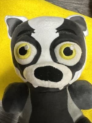 Blake the Badger Plush FNAF Fanverse GameStop Exclusive Five Nights at Freddy’s - Thumbnail 4