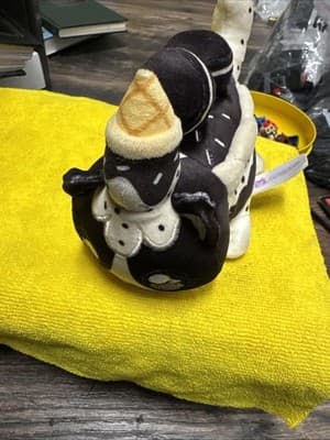 Aphmau MeeMeows COOKIES & CREME Cat 6" Plush Ice Cream Limited Edition - Image 1