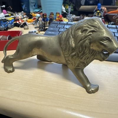 Vintage Brass Roaring Lion Figure 7.5 Inch wide X 3.75 Inch tall Heavy - Image 1