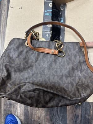 Michael Kors Cynthia Logo Large Leather Satchel Crossbody Shoulder Bag - Thumbnail 5