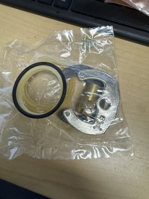ZUCCHETTI SPARE MOUNTING TAP R9892P - Image 1
