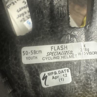 Specialized Flash Cycling Helmet 50-58 - Thumbnail 5