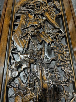 Custom hand carved coffee table Oriental - Thumbnail 8