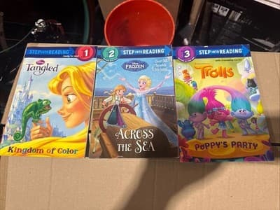 Lot Of 3 DreamWorks Trolls Books Movie - Image 1