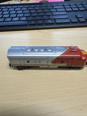 N Santa Fe Locomotive #510 - Track W. Germany - Image 1