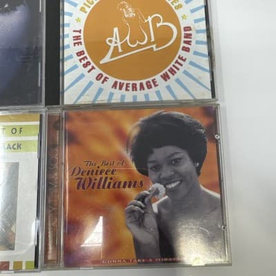 LOT of 9 CD's by VARIOUS FUNK - SOUL ARTISTS / SEE PICS FOR TITLES & TRACKS - Thumbnail 5