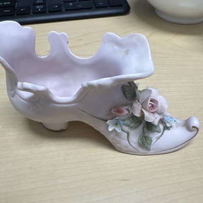 LEFTON China Hand Painted Pink Porcelain Collectors Shoe #1204 - Thumbnail 2