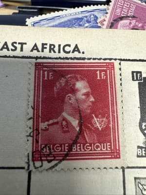 Vintage Belgium 1fr Stamp - Image 1