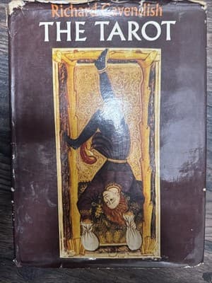 THE TAROT By Richard Cavendish 1st Edition 1st Printing 1975 Hardcover - Image 1