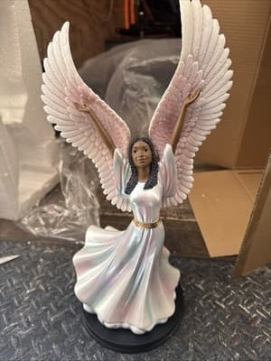 Heavenly: Exalt His Name Figurine 16in 63007 - Thumbnail 2