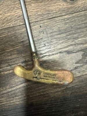 Landscape Management Co Putter John Reuter Design Bulls Eye Standard Titleist - Thumbnail 2