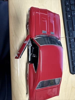 DANBURY Brand New 1968 CHEVROLET CHEVELLE SS-396 CAR 1:24 SCALE DIE CAST - Thumbnail 3