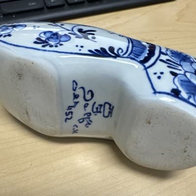 Delft Blue Holland Clog Shoe Ceramic Handpainted 4.5" Floral Pair - Thumbnail 4