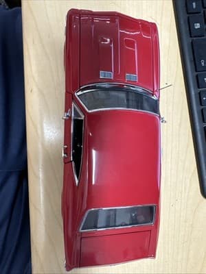 DANBURY Brand New 1968 CHEVROLET CHEVELLE SS-396 CAR 1:24 SCALE DIE CAST - Thumbnail 2