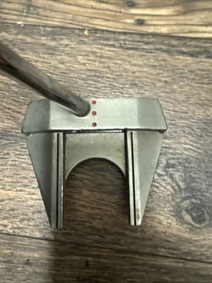 Odyssey White Hot XG #7cs Putter RH 37.5" - Thumbnail 3