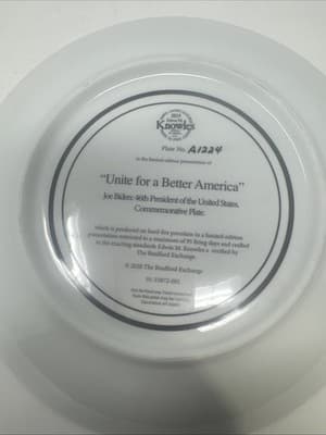 Joe Biden Commemorative plate. Bradford Exchange "An historic change - Thumbnail 4