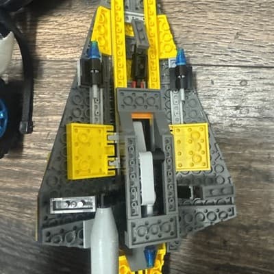 LEGO Star Wars: Anakin's Jedi Starfighter 7669 Built Set W/ SW0183 Minifigure - Thumbnail 5