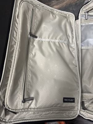Samsonite Black Back Pack / Messenger Bag New - Thumbnail 3