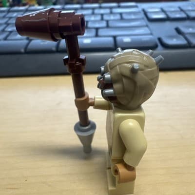 NEW LEGO Star Wars Tusken Raider Minifigure sw0620 From Set 75173 75081 75198 - Thumbnail 2