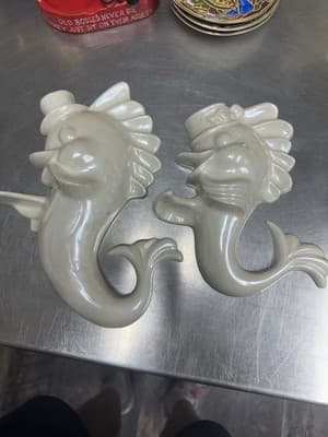 2 Arnels Anthropomorphic Fish Ceramic Wall Plaque White Iridescent - Image 1
