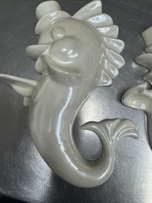 2 Arnels Anthropomorphic Fish Ceramic Wall Plaque White Iridescent - Thumbnail 2