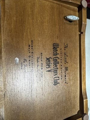 Disney Watch Collectors Club Series V Little Mermaid By Fossil W/music Box #4268 - Thumbnail 5