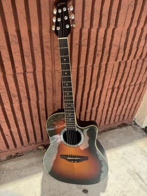 Ovation CS24 Celebrity Traditional Plus Mid-Depth A/E Guitar W. Case - Image 1
