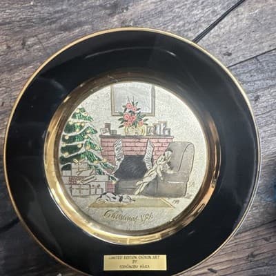 The Art of Chokin Porcelain Plate 6" 24kt Gold Japan Yoshinobu Hara 2nd edition - Image 1