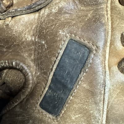 Vintage 1950s Regent Baseball Glove Rare - Thumbnail 2
