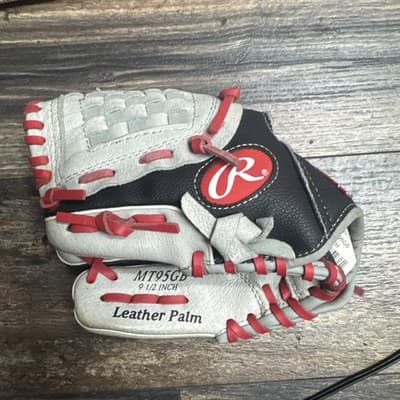 Rawlings Players Series Black/Red Leather Right -handed Baseball Glove 9.5 In - Thumbnail 2