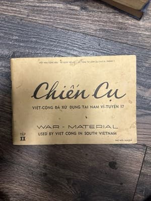 Chien Cu War material used by Viet Cong in South Vietnam 1964 RVNAF booklet RARE - Image 1