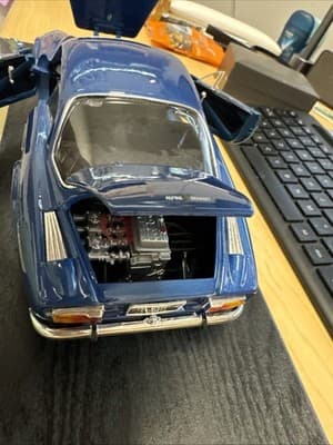 Maisto Alpine Renault 1600 S 1:18 Scale Diecast Car - Thumbnail 3