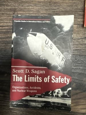 Princeton Studies in International History and Politics Ser.: The Limits of... - Image 1