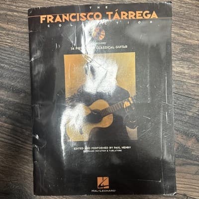 THE FRANCISCO TARREGA COLLECTION: BOOK/ONLINE AUDIO - Image 1