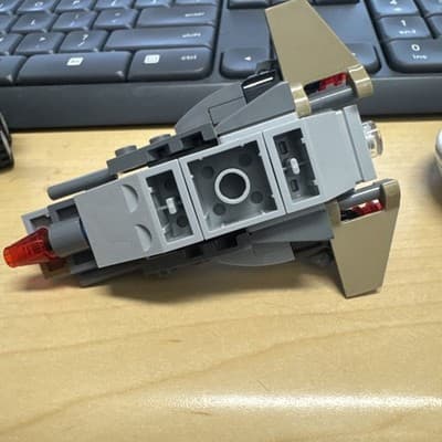 LEGO Star Wars (Mandalorian Speeder Only ) From Mandalorian Battle Pack 75267 - Thumbnail 4