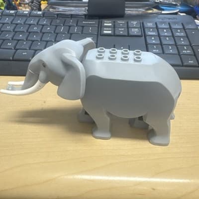 Lego Elephant With Long TusksFrom Set 60307 60302 New - Thumbnail 3