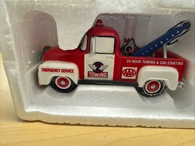 Dept 56 "Village AAA TOW TRUCK" #54959 Red Service Vehicle Snow Village Mint! - Image 1