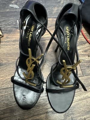 Saint Laurent YSL Sandals Size 37.5 glomer/gold. Cassandra 100 YSL - Image 1