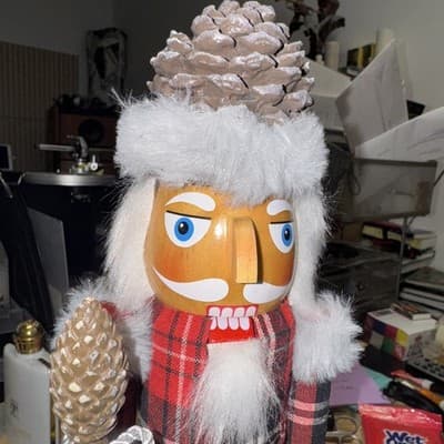 Holiday Nutcracker Pine Cone Wooden Man Plaid Suit 14" Tall - NWT - Thumbnail 3