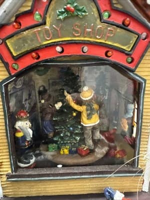 Christmas Streets 2005 Collection Fiber Optic Lighted Flower Shop Porcelain - Thumbnail 3