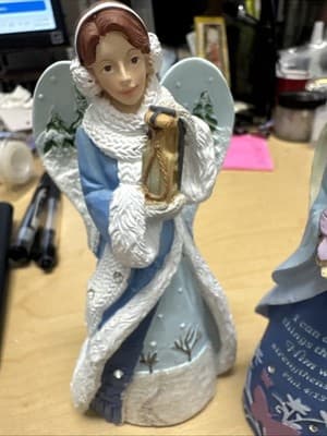 Winter Wonder-Full 5 1/2" Angel Figurine X 2 - Thumbnail 3