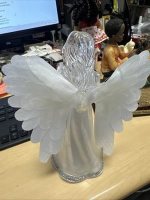 Apothecary & Company LED Color Changing Angel with Feathered Wings, Caroler - Thumbnail 3