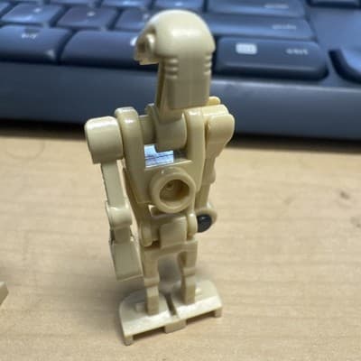 Two Original LEGO Star Wars Battle Droid Commander Minifigures, 59230 - Thumbnail 3