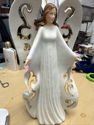 Angel Figurine Jaimy Candle Holder 2004 Beautiful WMG decoration - Image 1